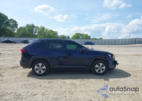 2021 Toyota Rav4 Xle from USA, damaged, VIN 2T3W1RFV2MW177472